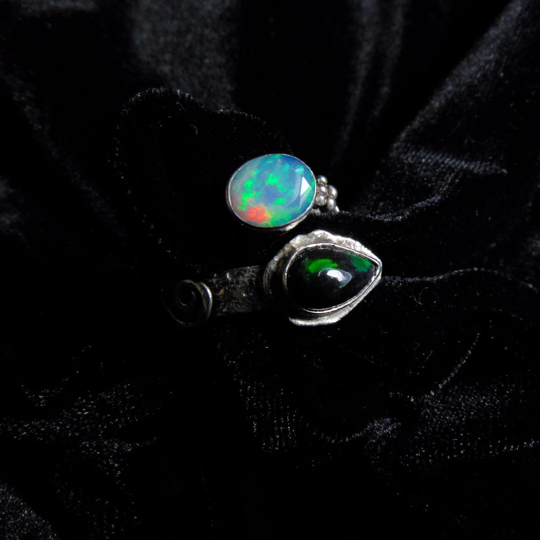 Pierścionek z dwoma opalami - EPIR Art Jewellery&Gemstone