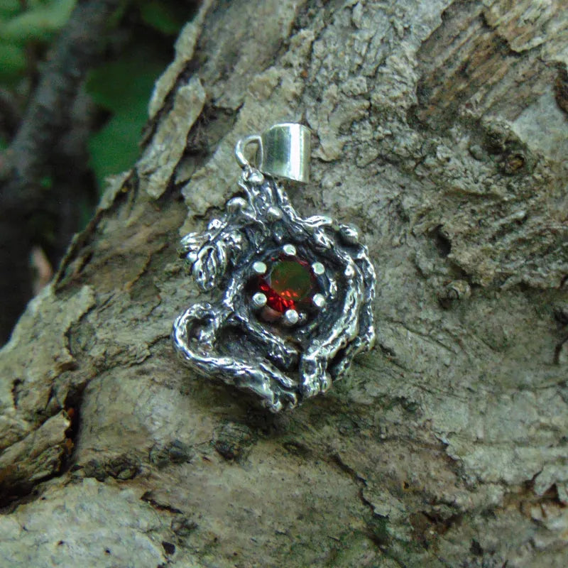 Wisior srebrny z granatem "Gałązki" - EPIR Art Jewellery&Gemstone