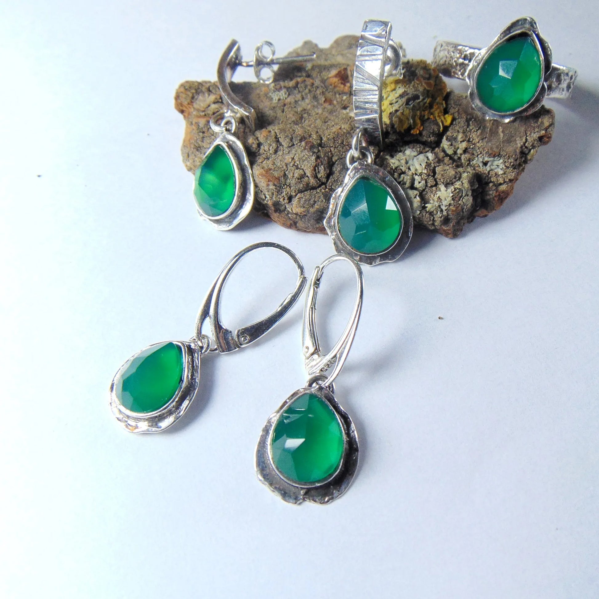 Kolczyki srebne sztyfty z chalcedonitem - EPIR Art Jewellery&Gemstone