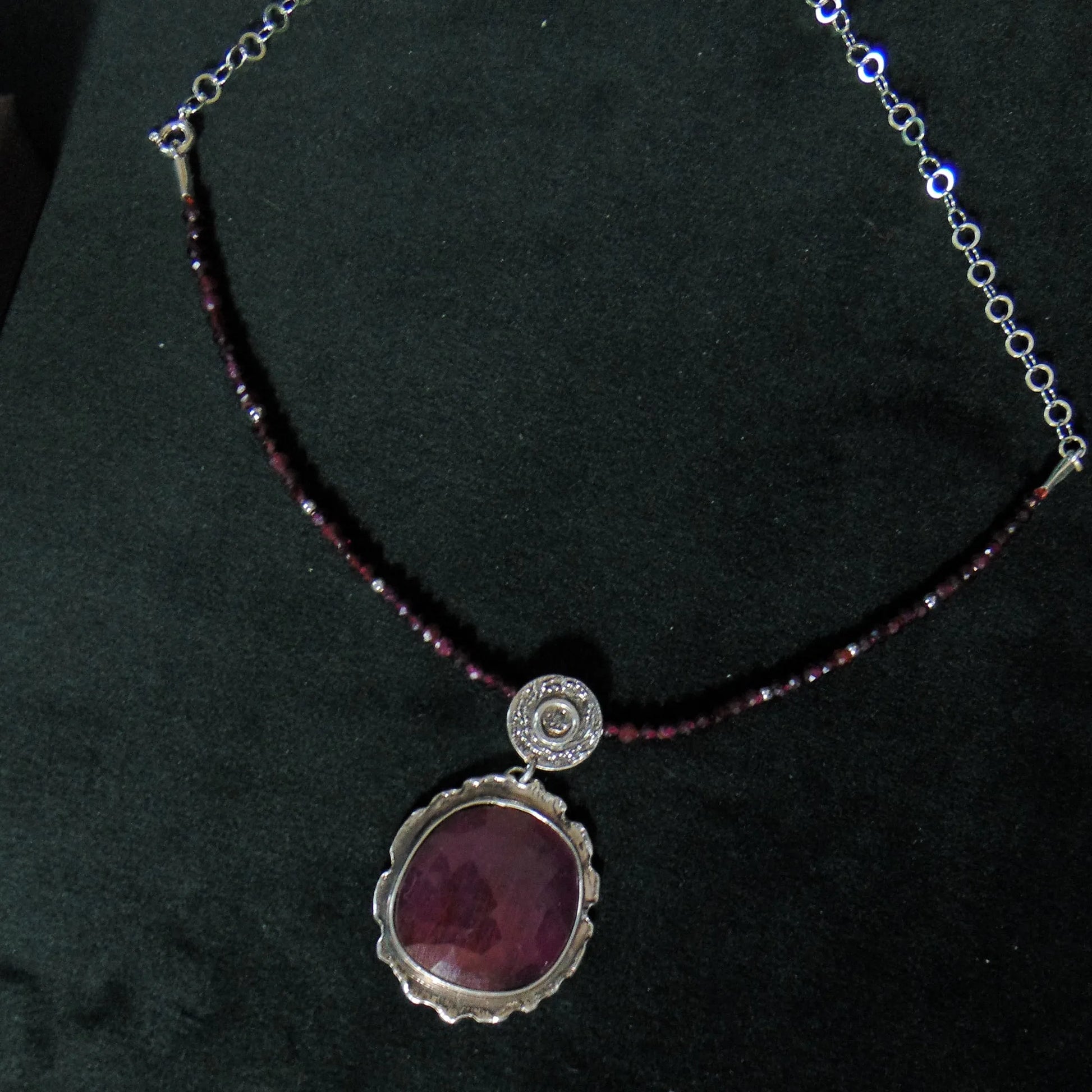 Naszyjnik z dużym rubinem - EPIR Art Jewellery&Gemstone