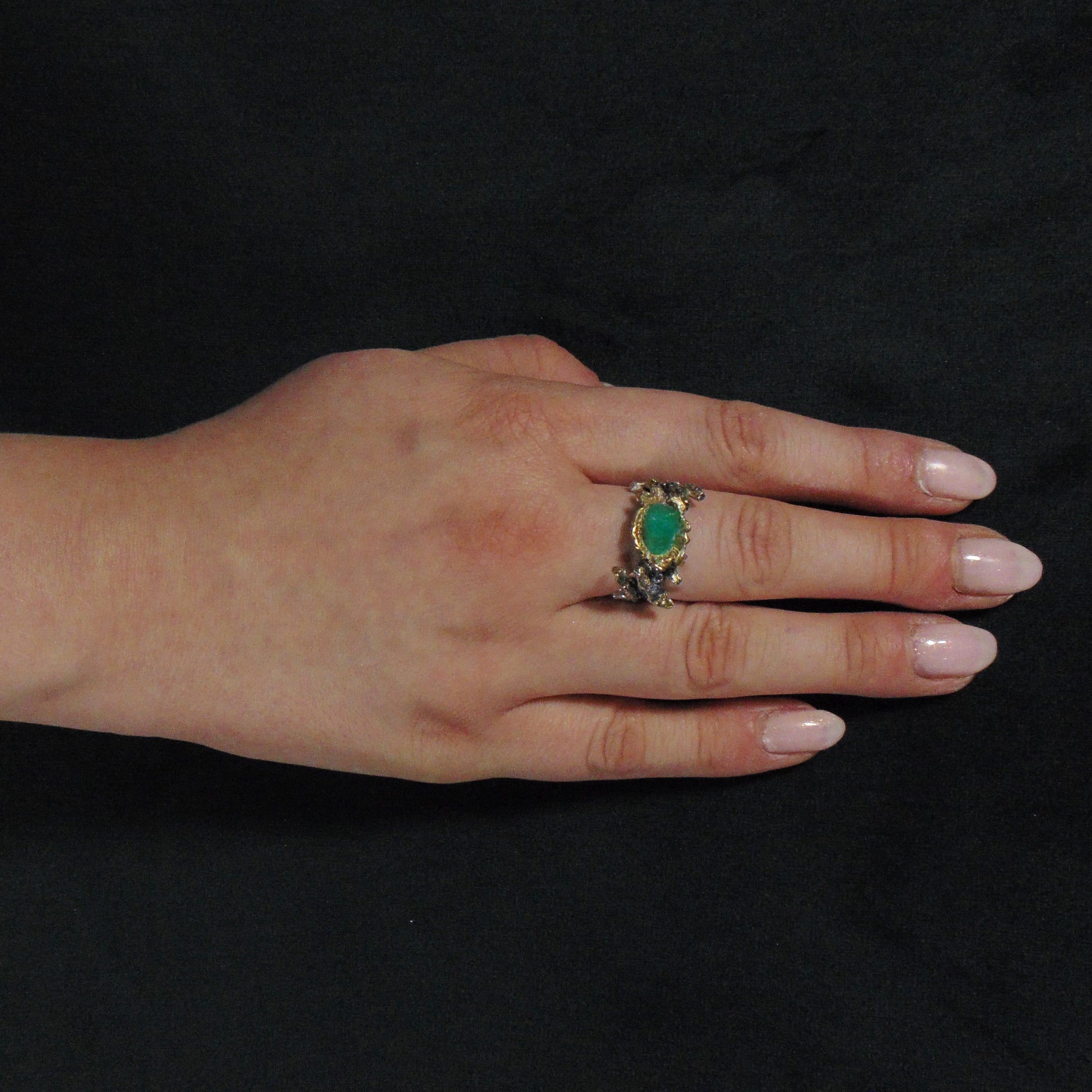 Pierścionek "Gałązki" z naturalnym szmaragdem - EPIR Art Jewellery&Gemstone