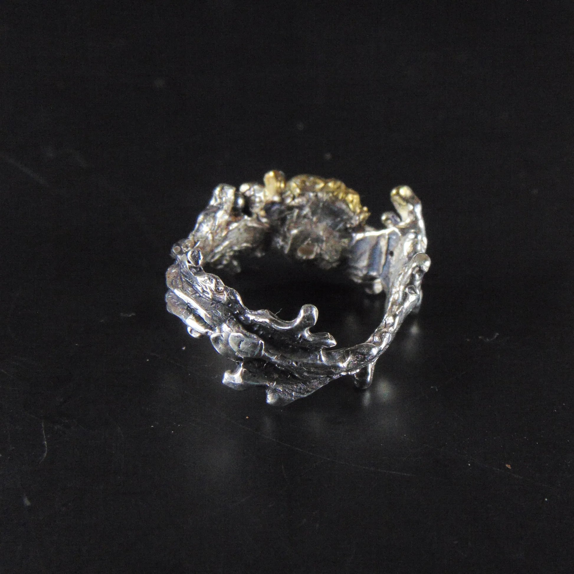 Pierścionek "Gałązki" z naturalnym szmaragdem - EPIR Art Jewellery&Gemstone