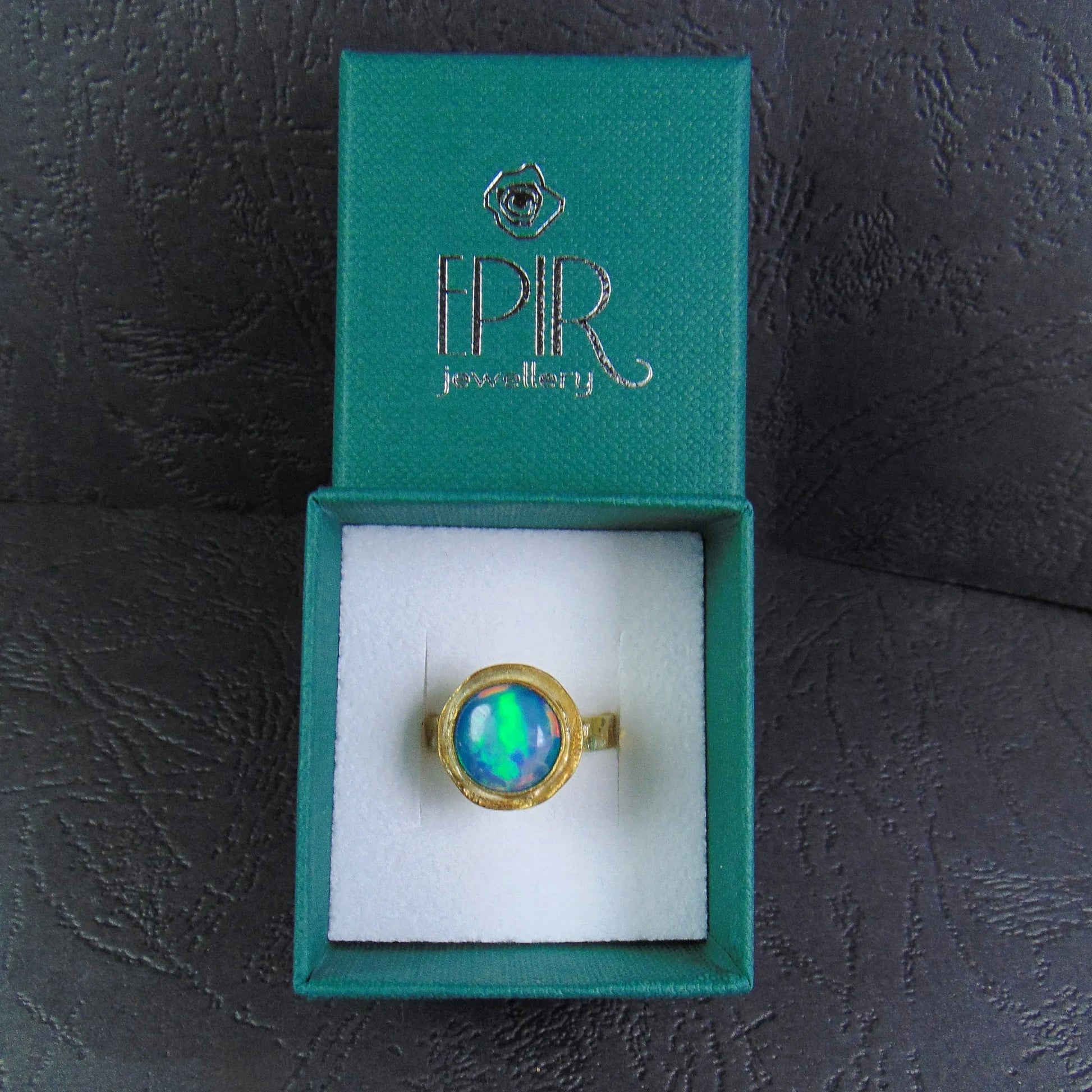 Pierścionek na kutej obrączce z wielokolorowym opalem - EPIR Art Jewellery&Gemstone