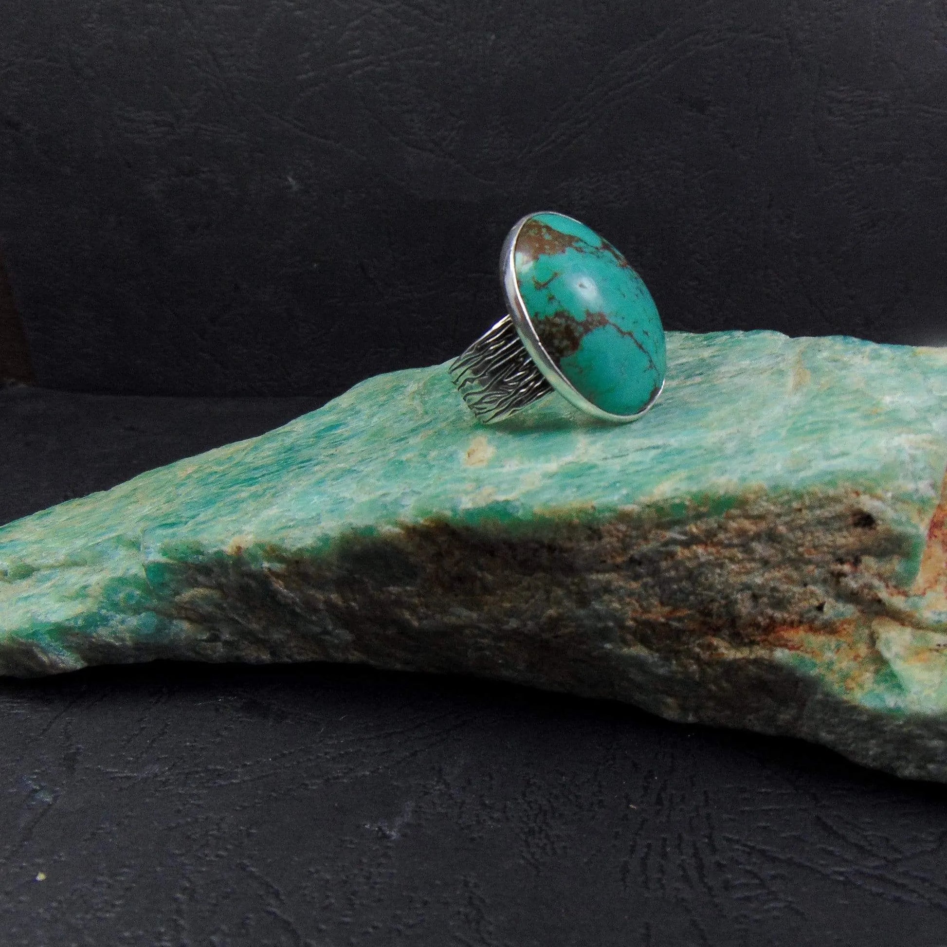 Pierścionek z dużym turkusem tybetańskim - EPIR Art Jewellery&Gemstone