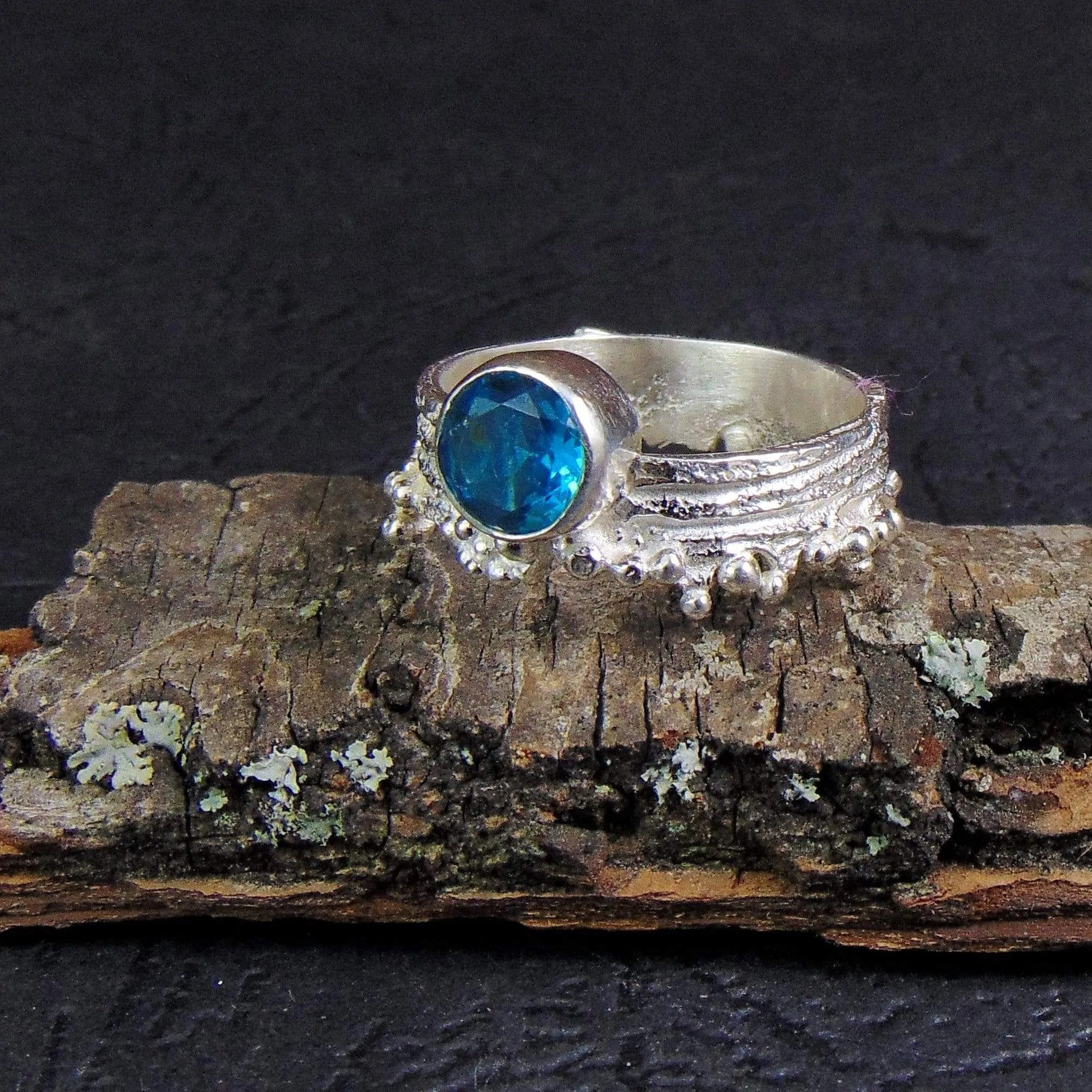 Pierścionek z niebieskim topazem - EPIR Art Jewellery&Gemstone