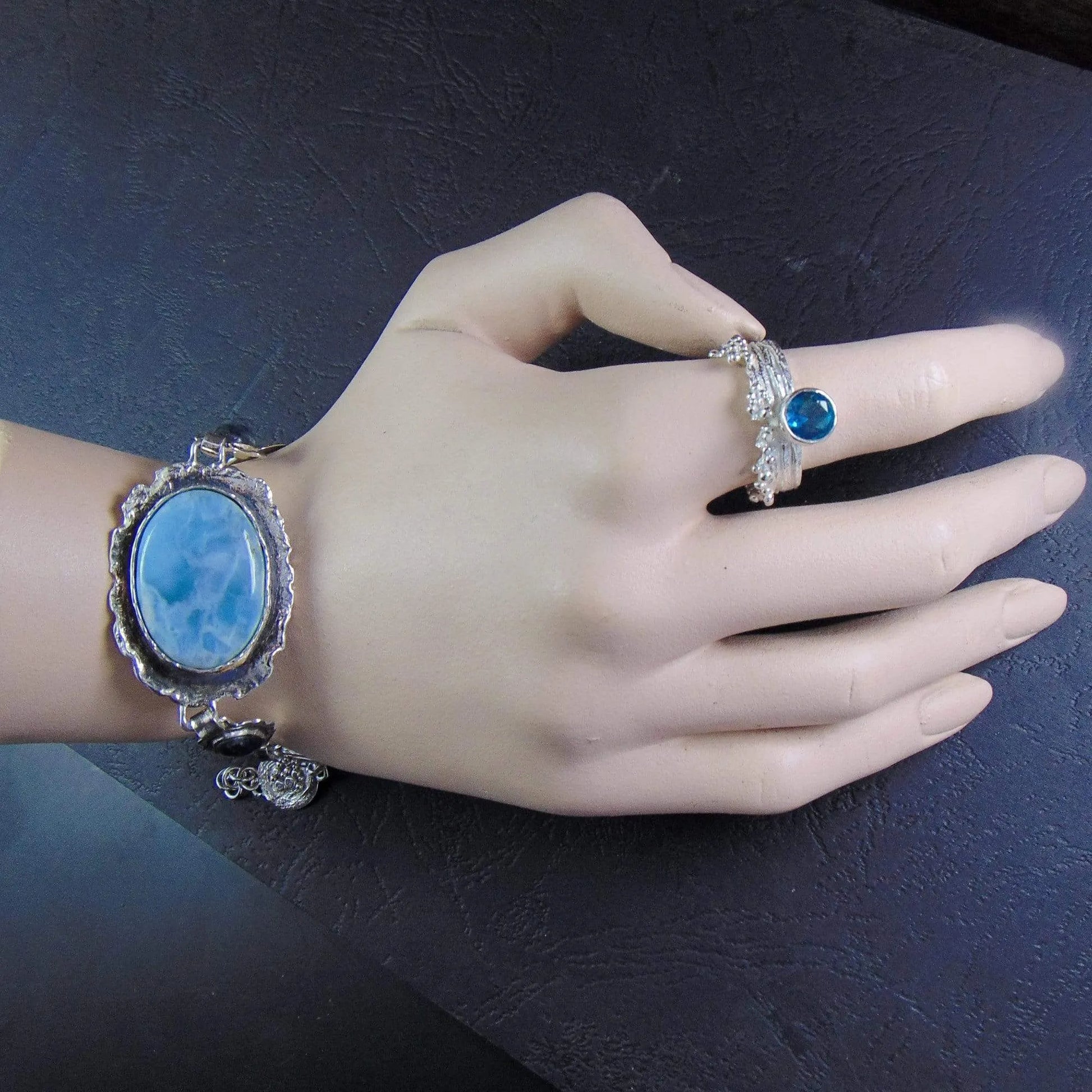 Pierścionek z niebieskim topazem - EPIR Art Jewellery&Gemstone