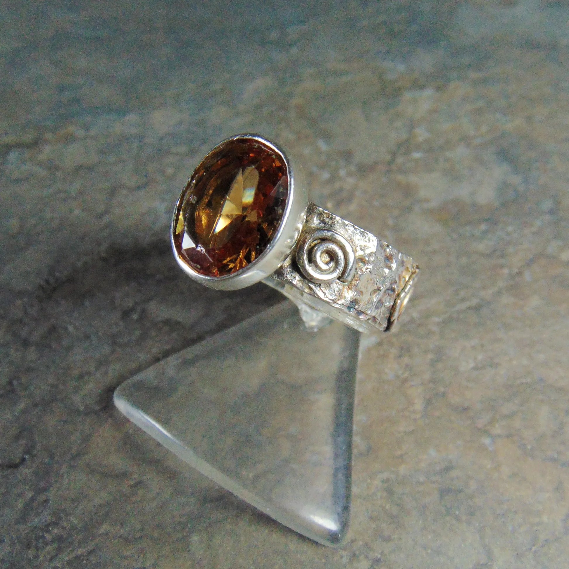 Pierścionek z sułtanitem - EPIR Art Jewellery&Gemstone