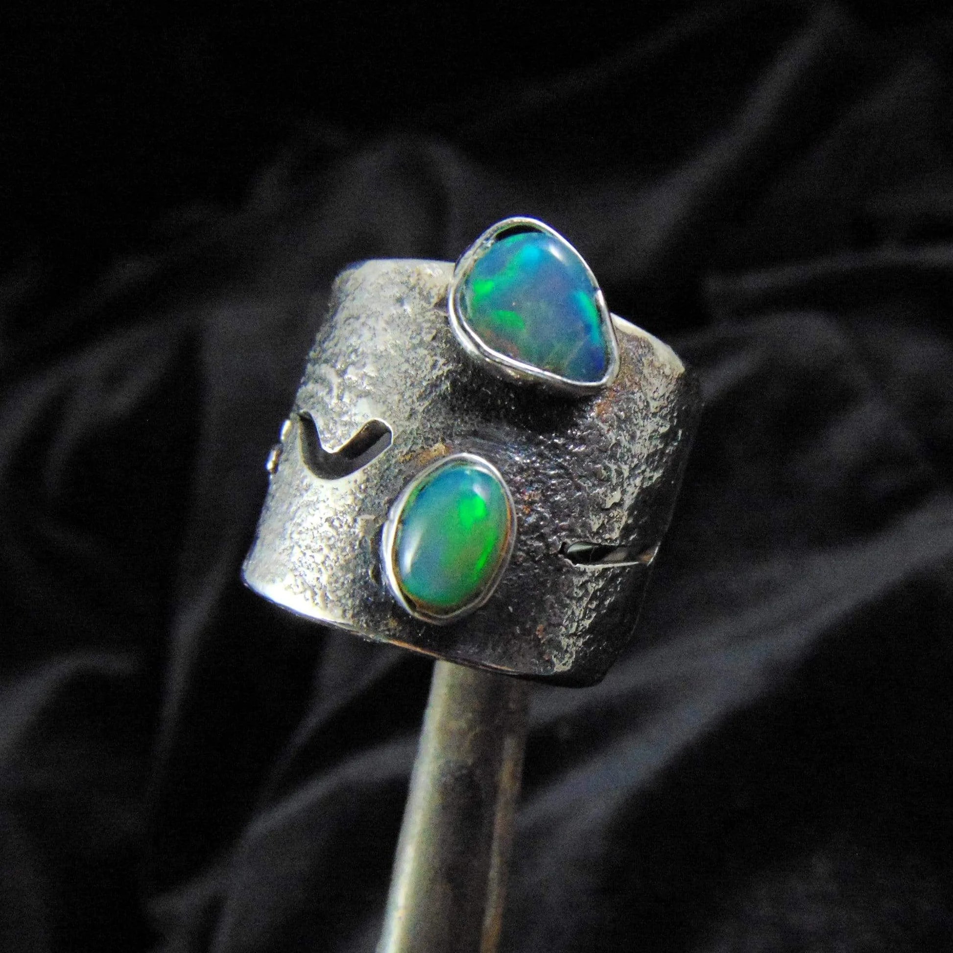 Szeroka Obrączka z Dwoma Opalami EPIR Art Silver Jewellery pierścionek