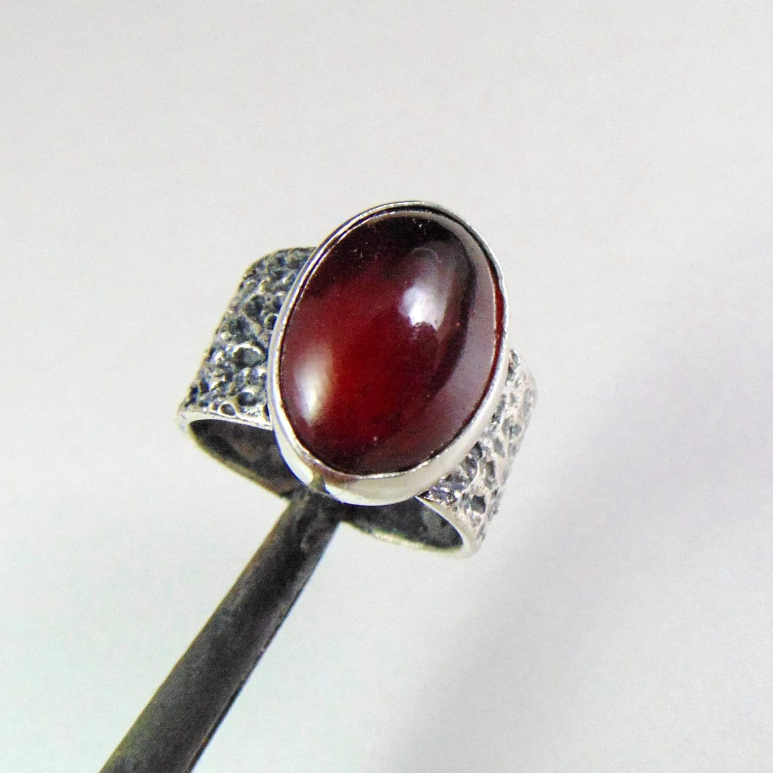 Szeroka obrączka z miodowym granatem - EPIR Art Jewellery&Gemstone