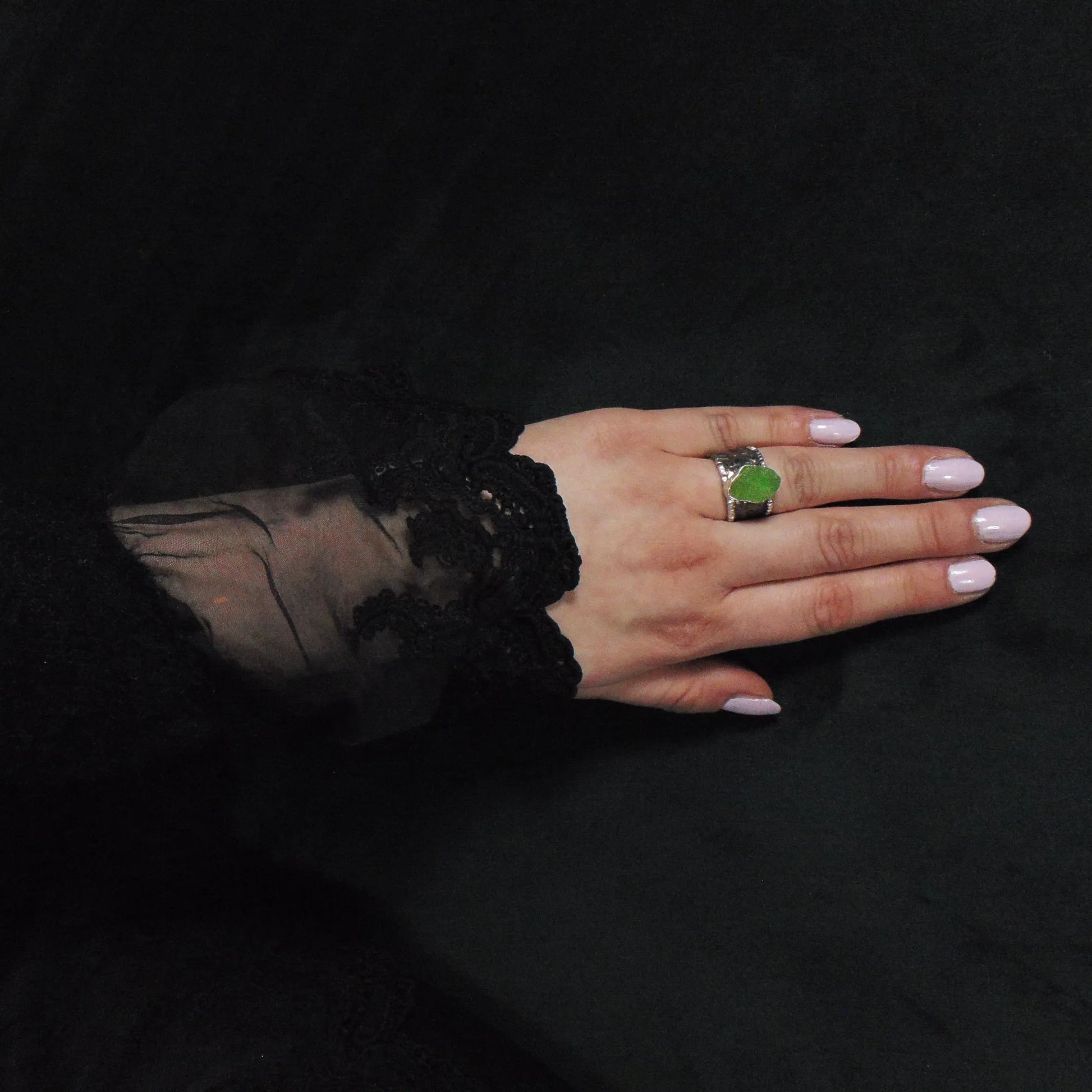 Szeroka obrączka z oliwinem - EPIR Art Jewellery&Gemstone