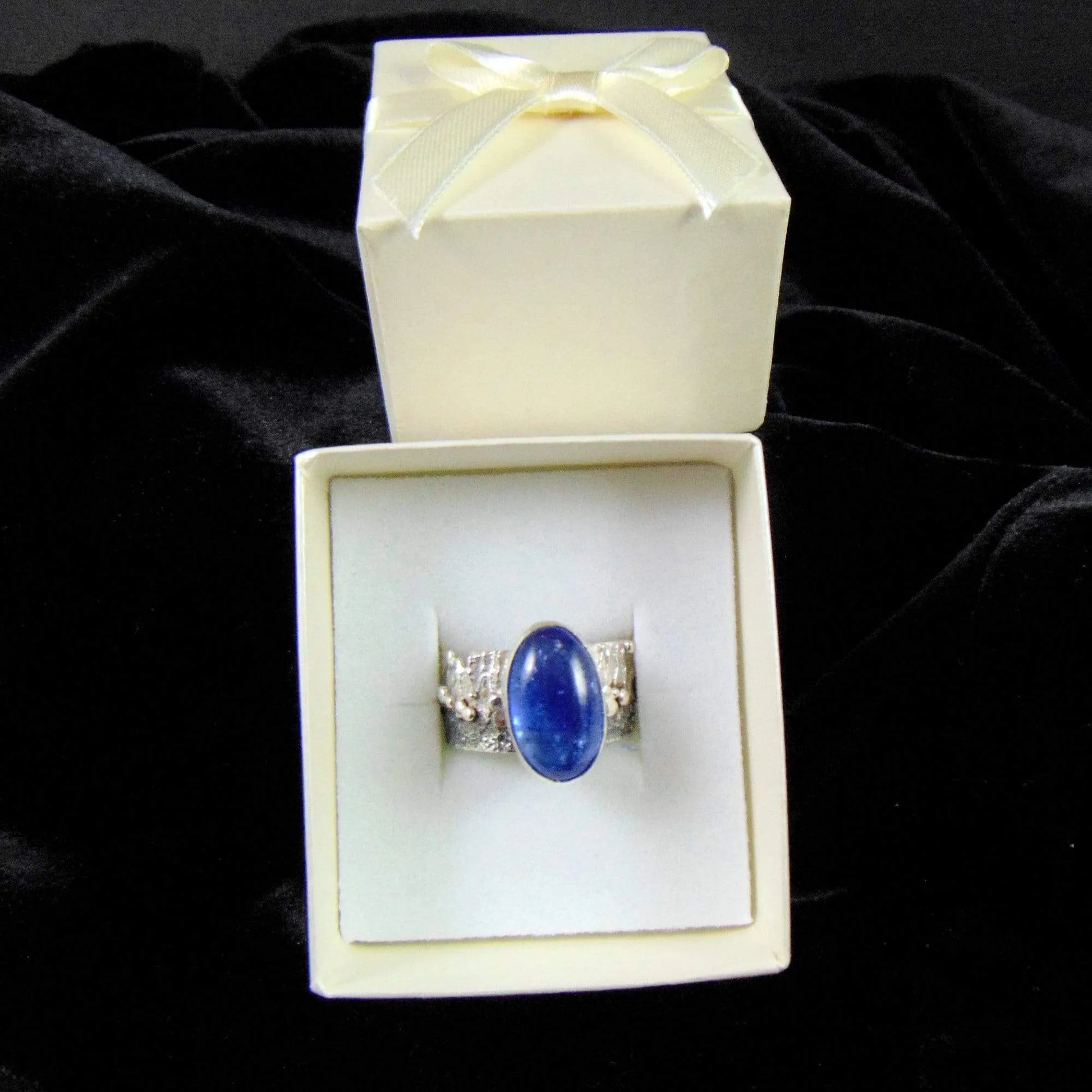 Szeroka obrączka z tanzanitem - EPIR Art Jewellery&Gemstone