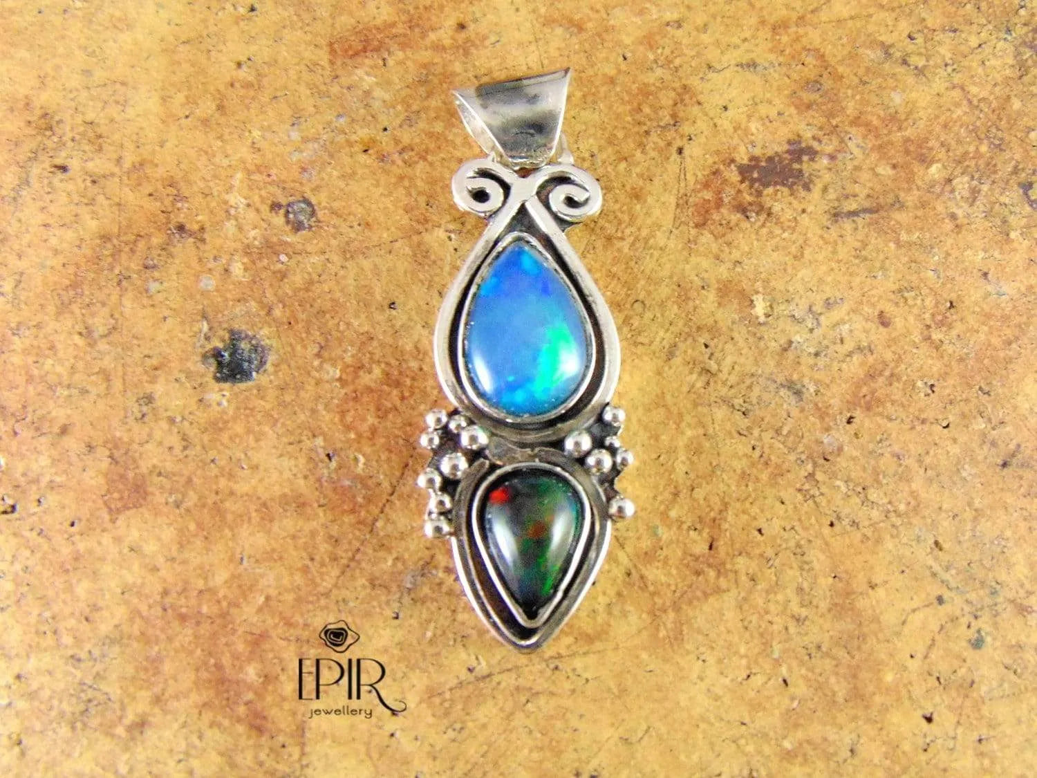 Wisior Srebrny z Dwoma Opalami, Niebieski i Czarny - EPIR Art Jewellery&Gemstone