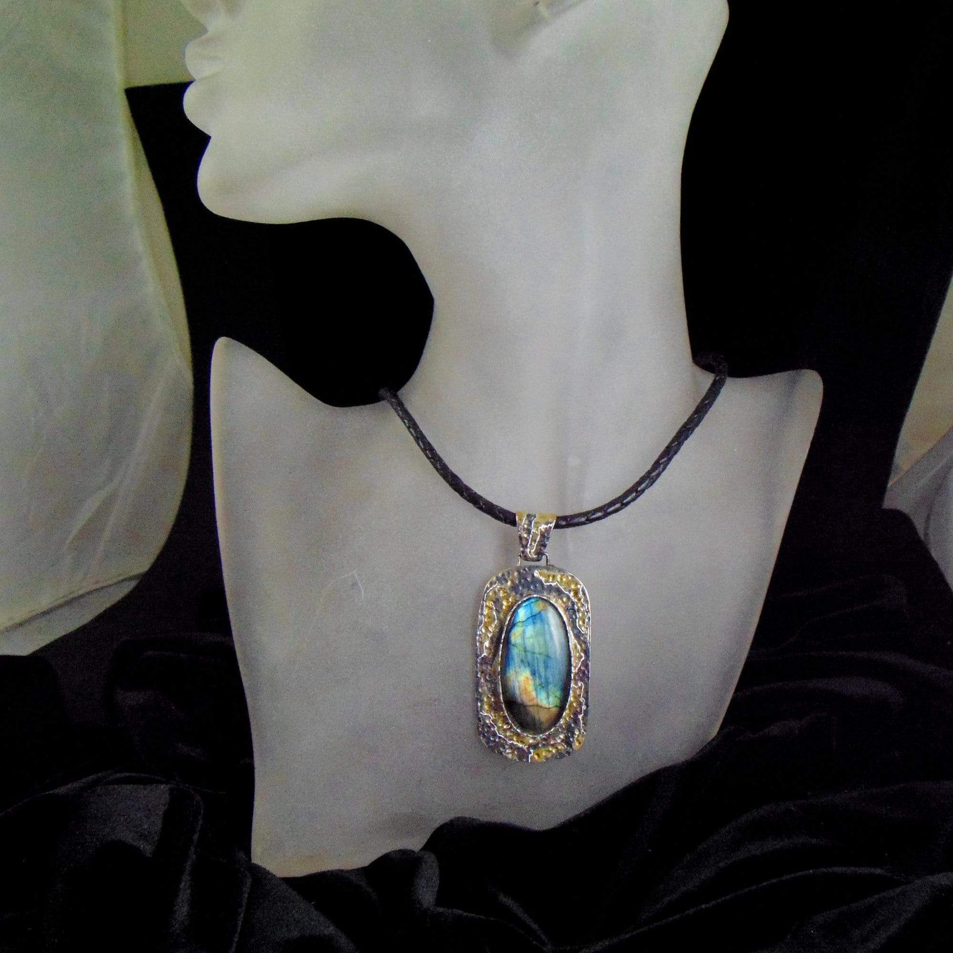 Wisior z Labradorytem -" Leśne Jezioro " - EPIR Art Jewellery&Gemstone