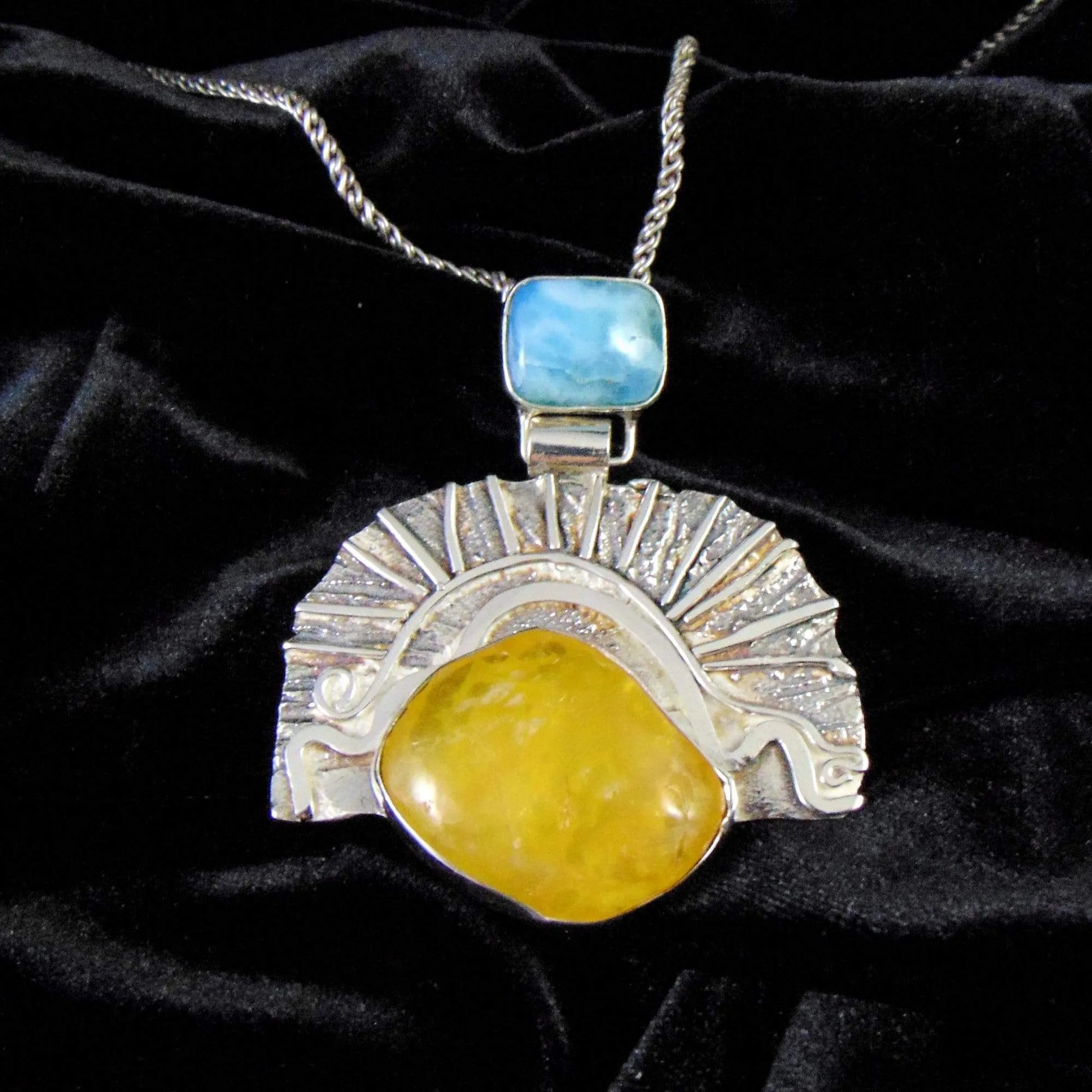 Wisior z larimarem i bursztynem bałtyckim - EPIR Art Jewellery&Gemstone