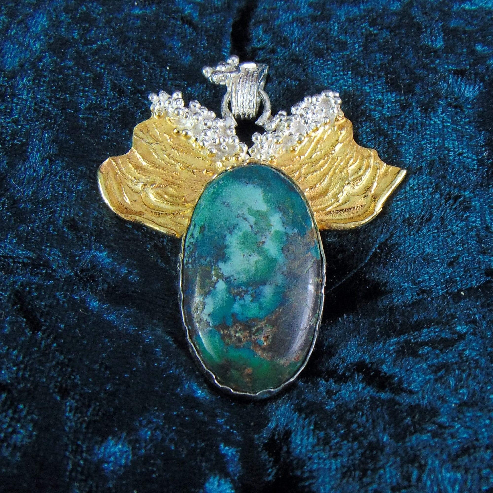 Wisior z turkusem tybetańskim, "Złoty powiew wiatru" - EPIR Art Jewellery&Gemstone