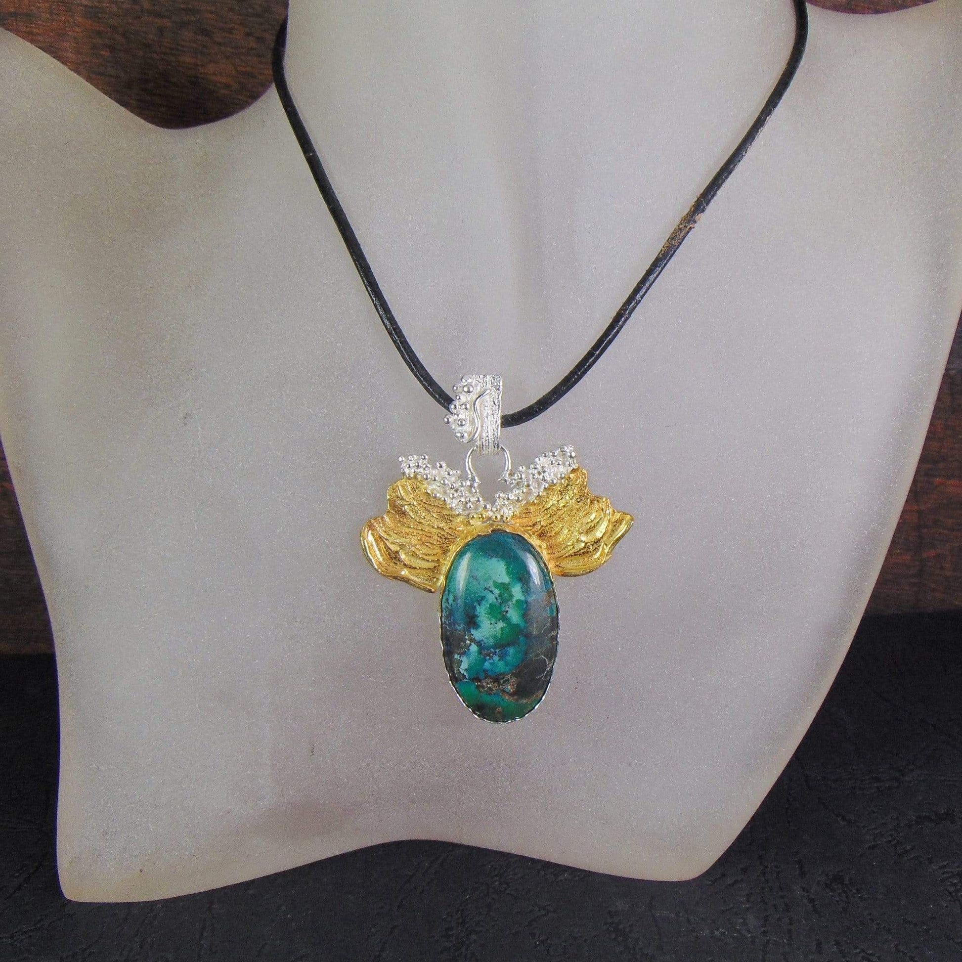 Wisior z turkusem tybetańskim, "Złoty powiew wiatru" - EPIR Art Jewellery&Gemstone