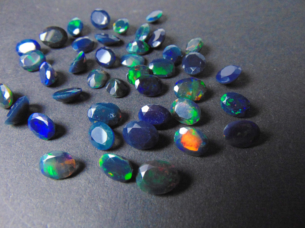 BIŻUTERIA SREBRNA Z OPALAMI