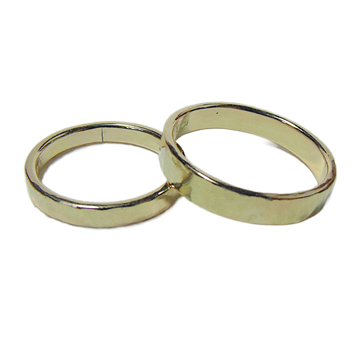 Złote obrączki młotkowane