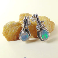 Kolczyki srebrne sztyfty z opalami z kolekcji "Gałązki"