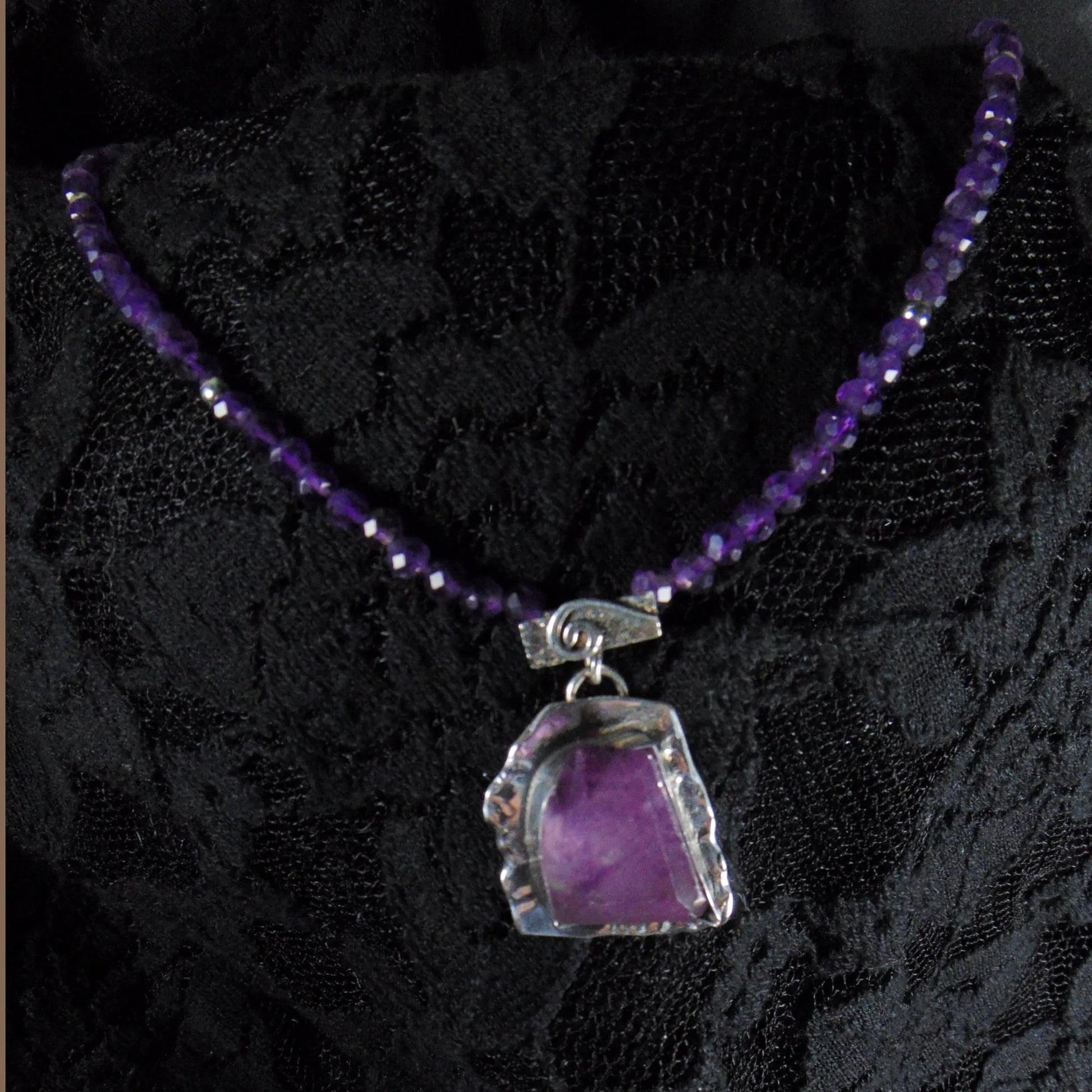 Naszyjnik z fluorytem i ametystami - EPIR Art Jewellery&Gemstone