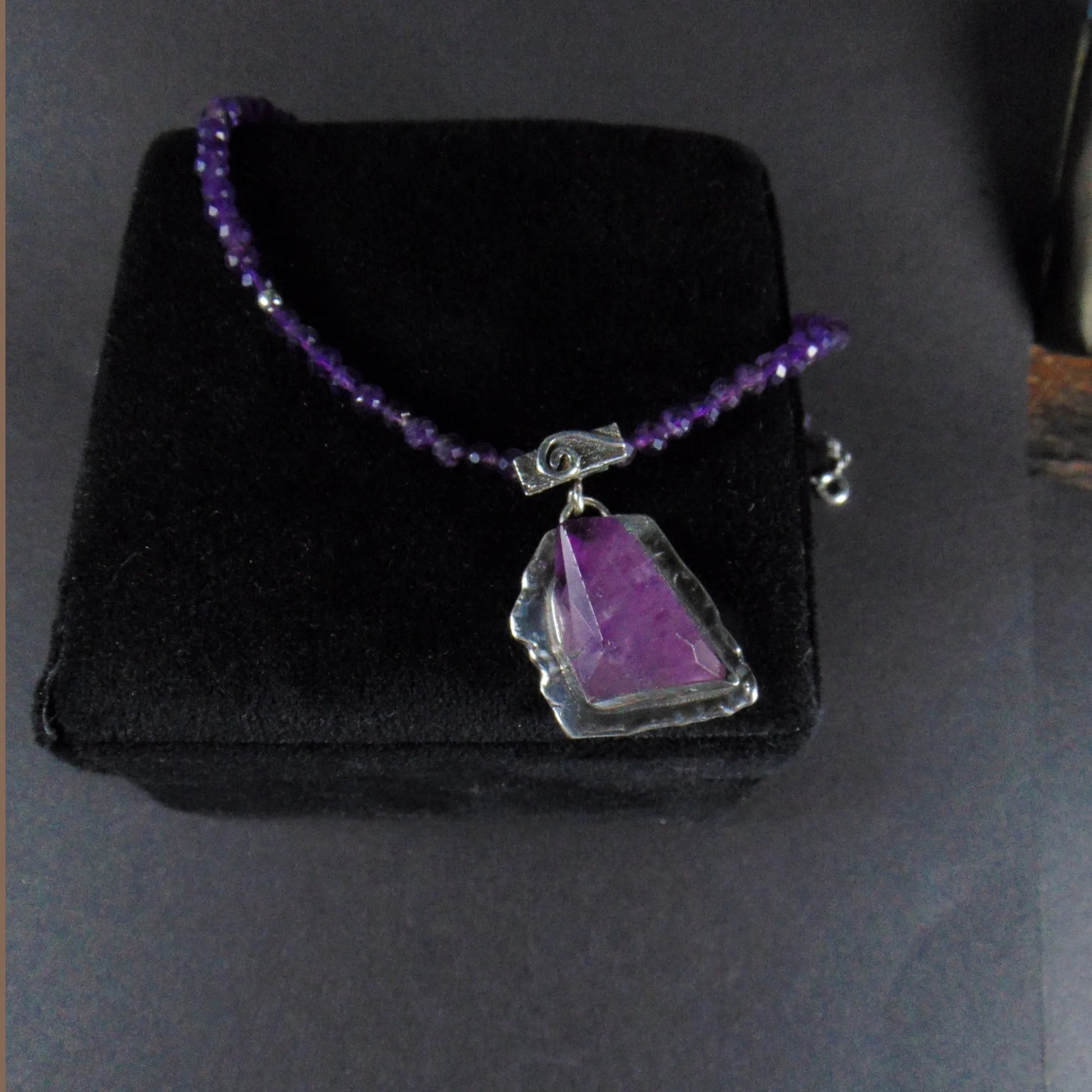 Naszyjnik z fluorytem i ametystami - EPIR Art Jewellery&Gemstone