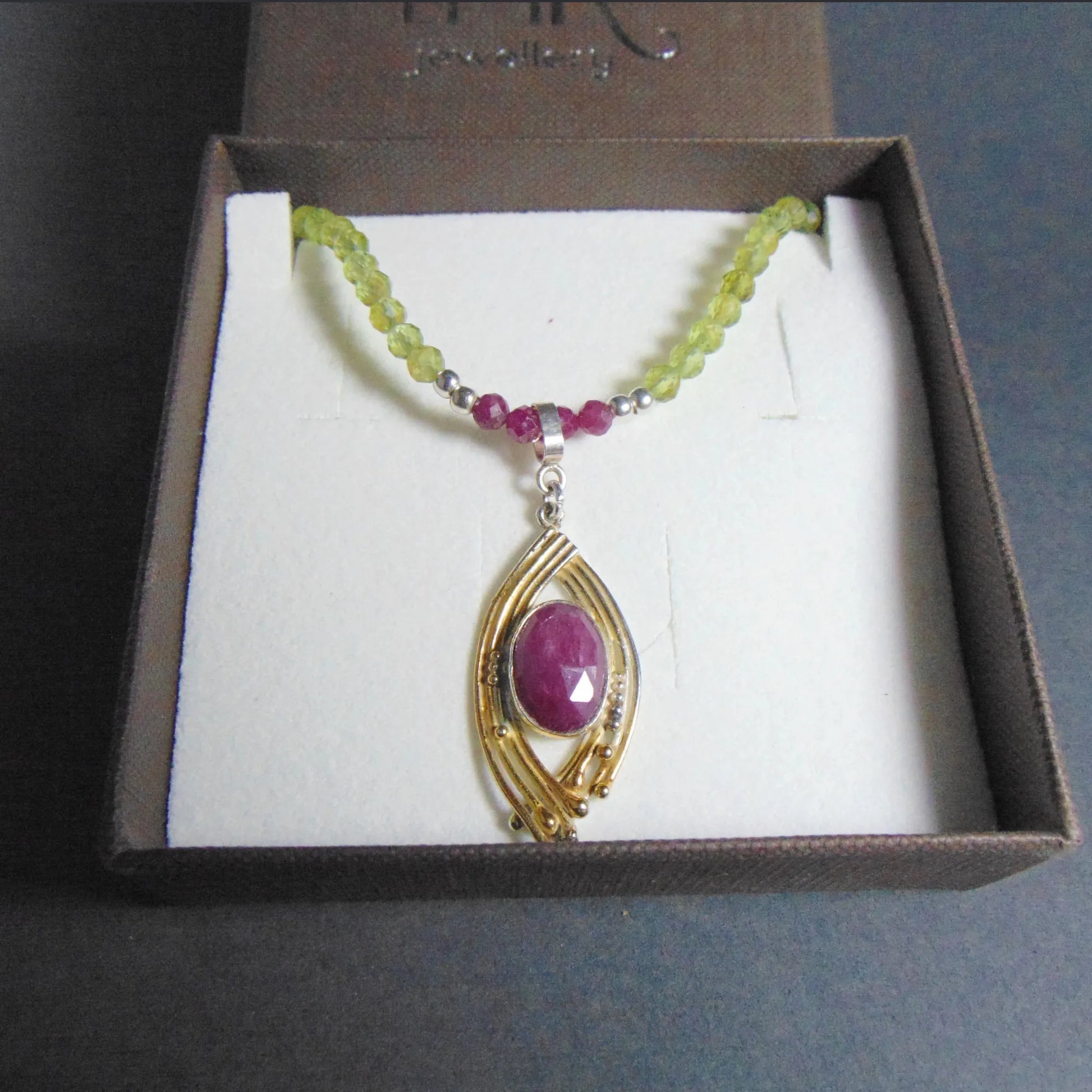 Naszyjnik z rubinem i perydotami - EPIR Art Jewellery&Gemstone