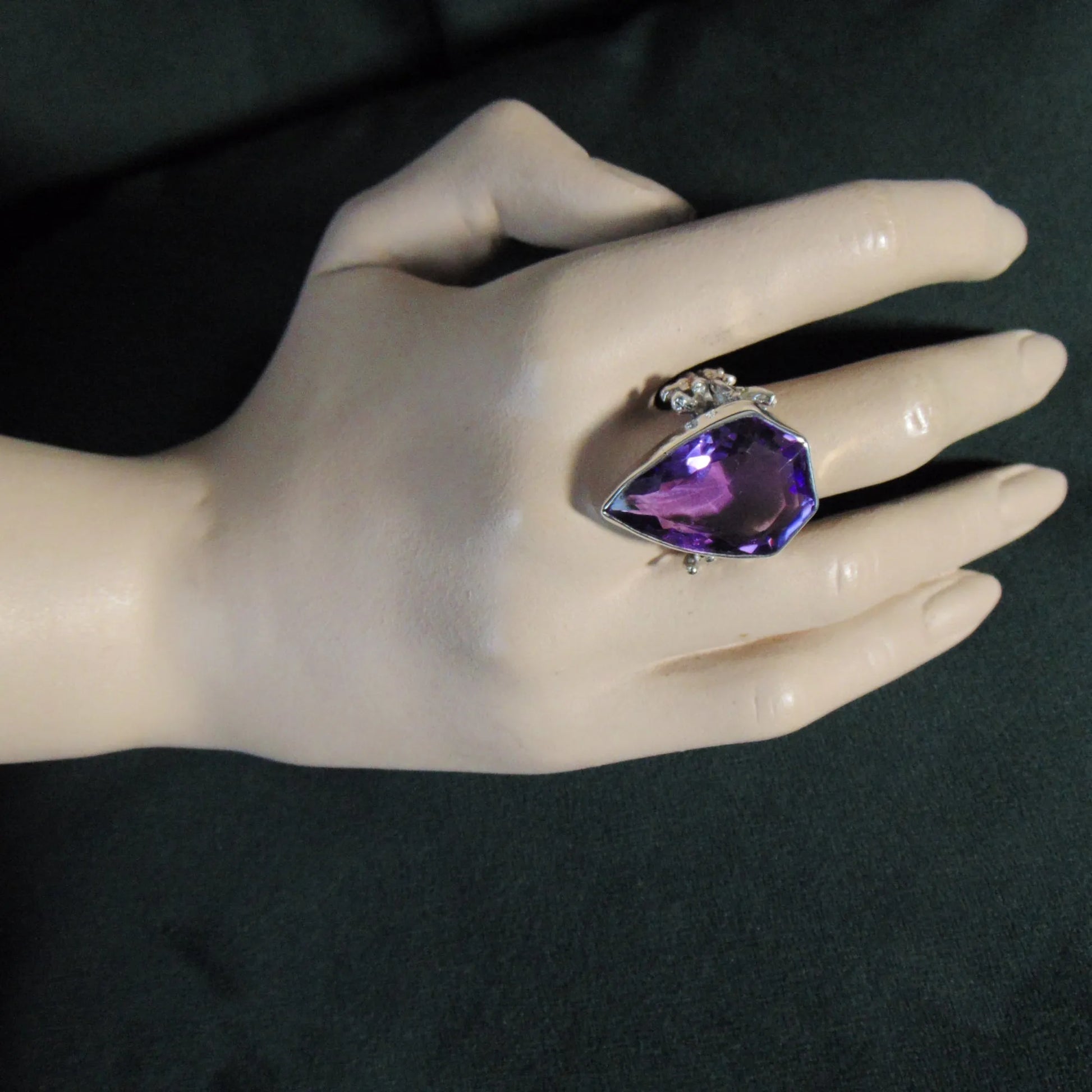 Pierścionek z kosmicznym ametystem - EPIR Art Jewellery&Gemstone