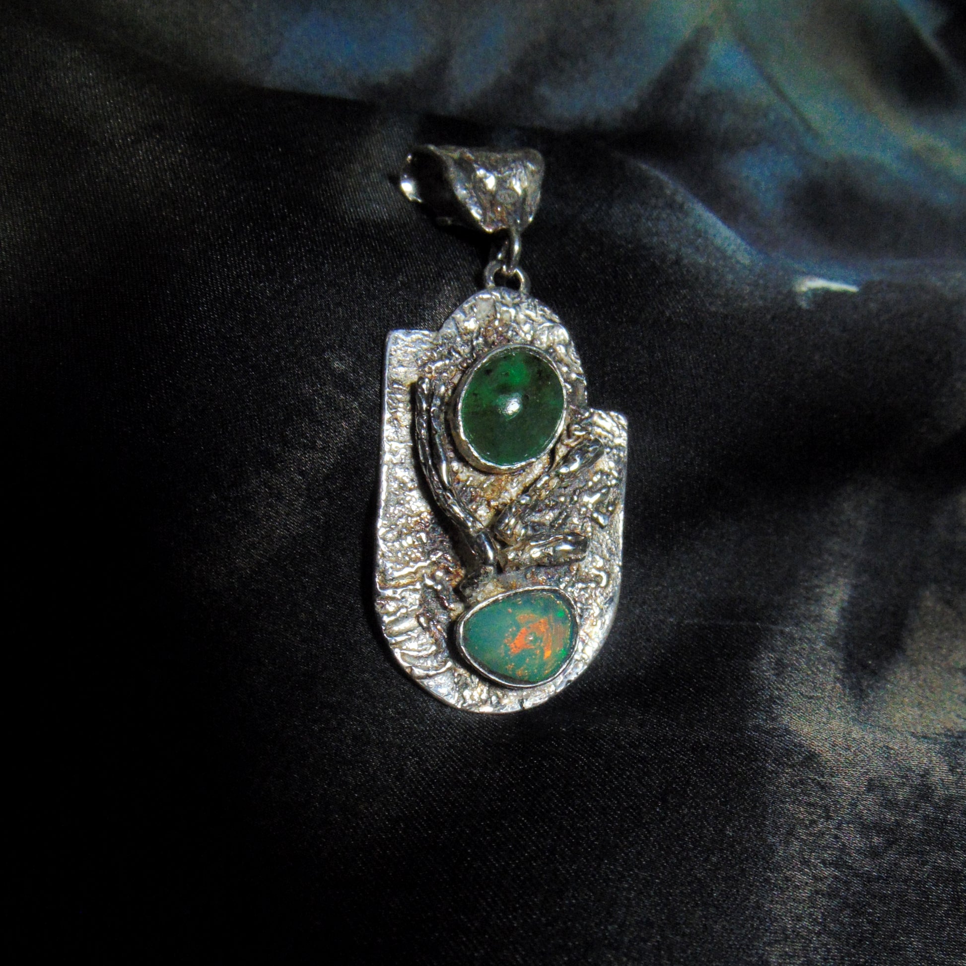 Wisior "Las" ze szmaragdem i opalem - EPIR Art Jewellery&Gemstone