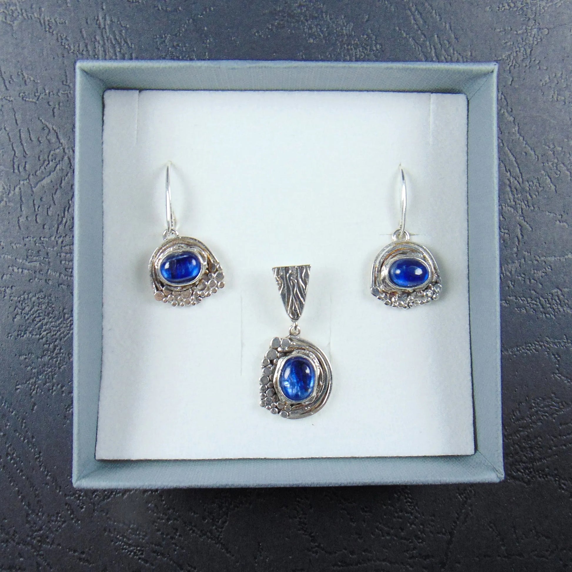 Kolczyki z niebieskimi kyanitami - EPIR Art Jewellery&Gemstone