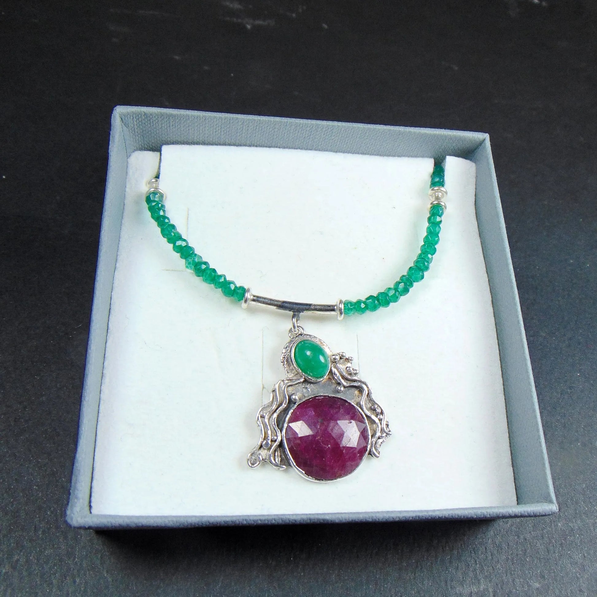 Naszyjnik z rubinem i szmaragdem - EPIR Art Jewellery&Gemstone