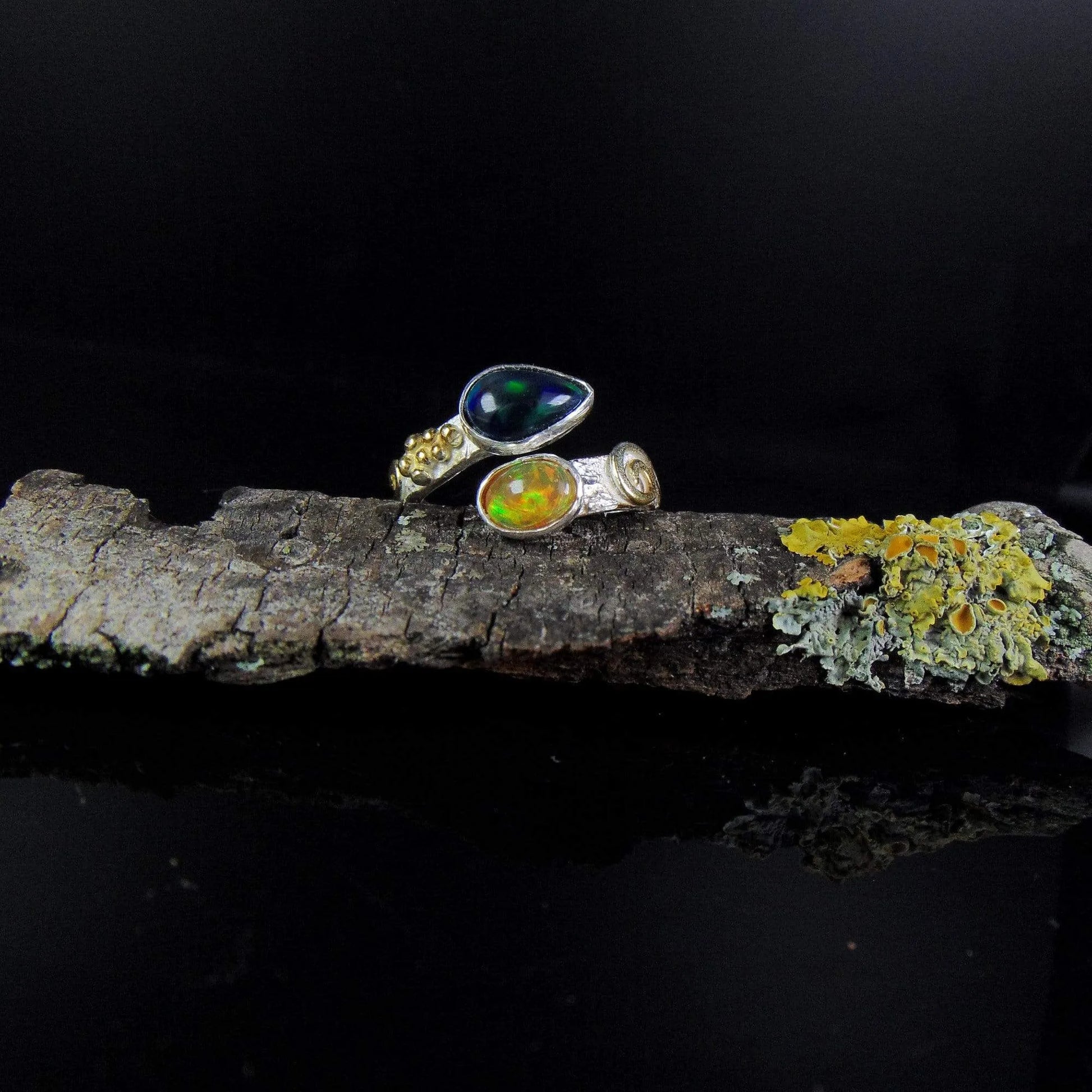 Opalowy Wąż z Niebieskim Opalem - EPIR Art Jewellery&Gemstone