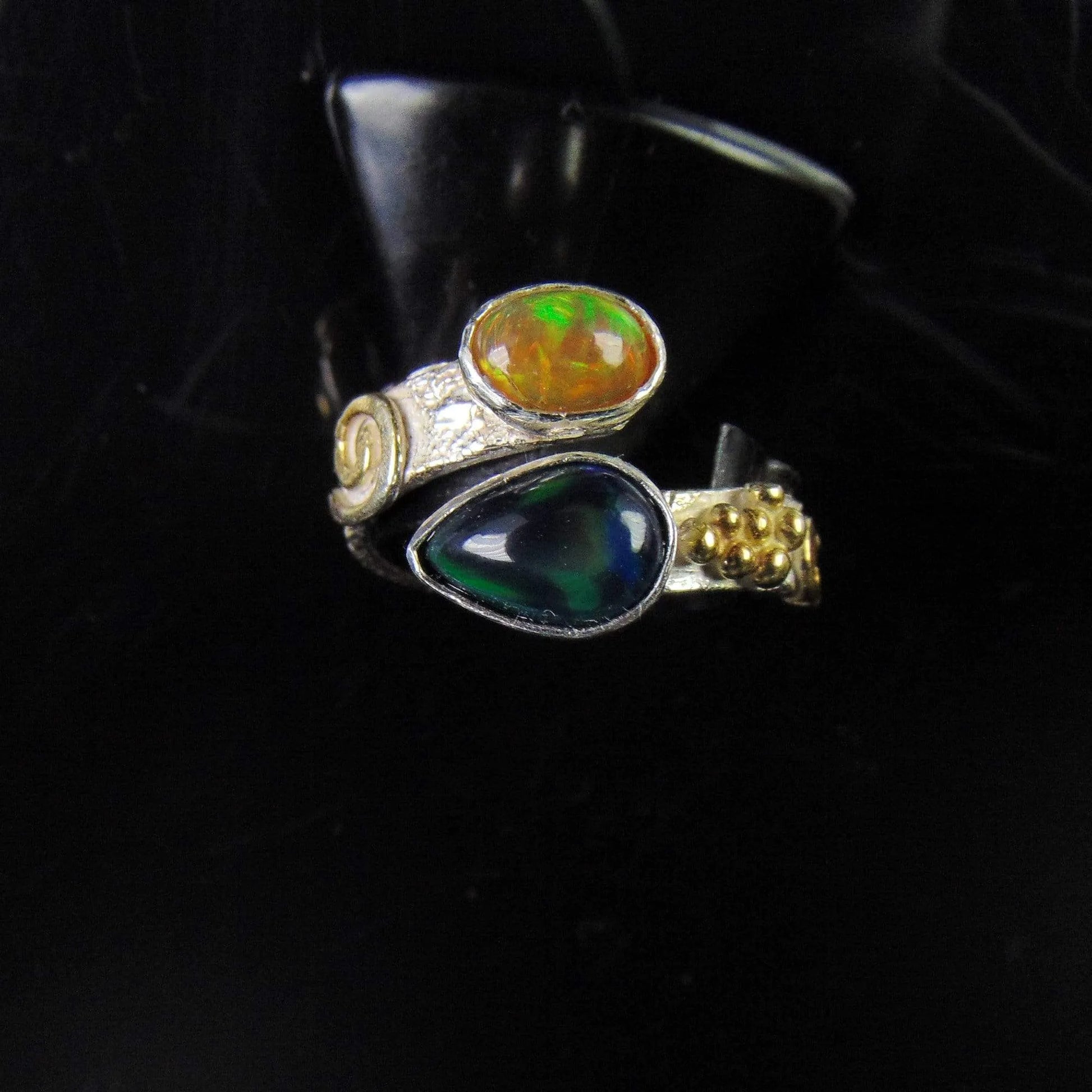 Opalowy Wąż z Niebieskim Opalem - EPIR Art Jewellery&Gemstone