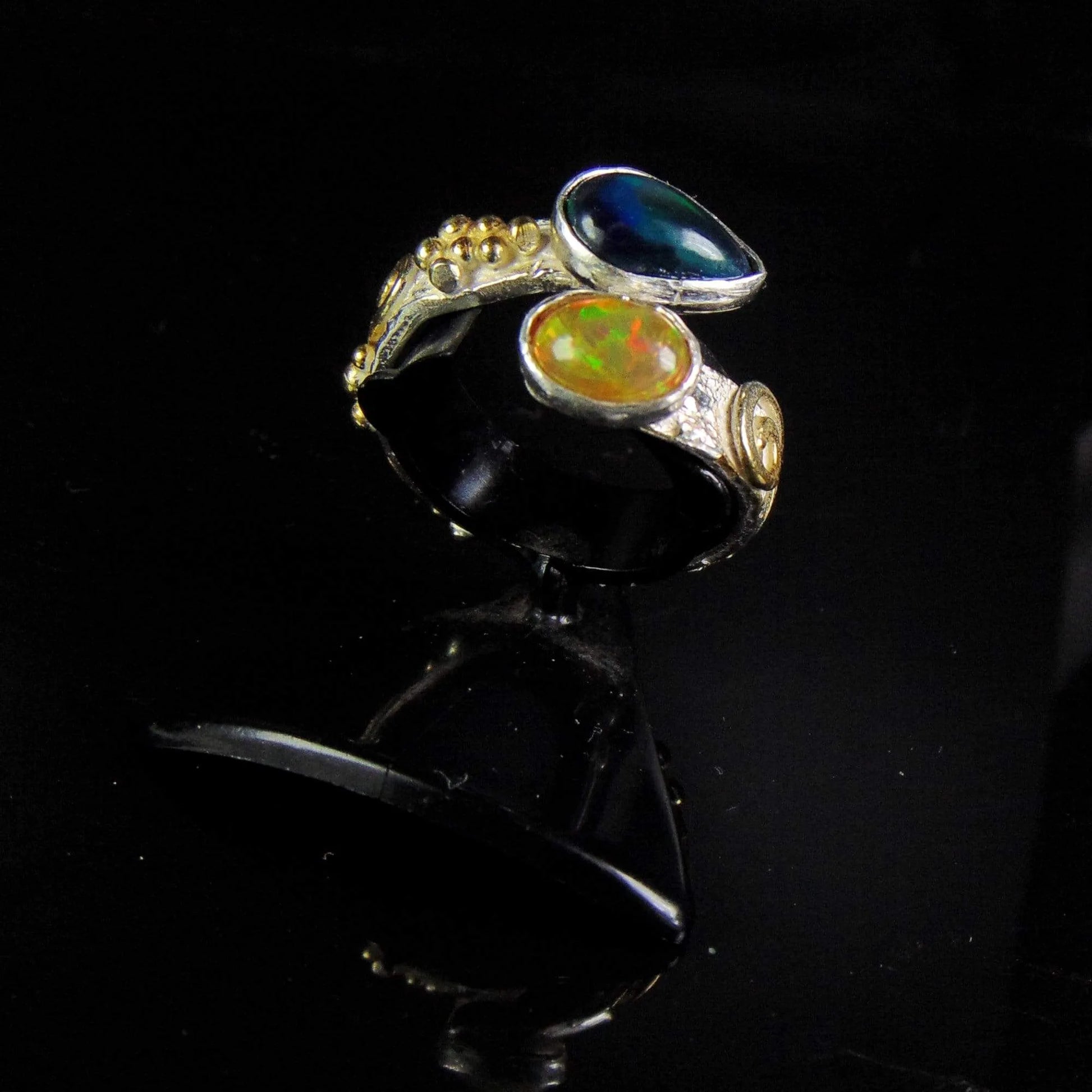 Opalowy Wąż z Niebieskim Opalem - EPIR Art Jewellery&Gemstone