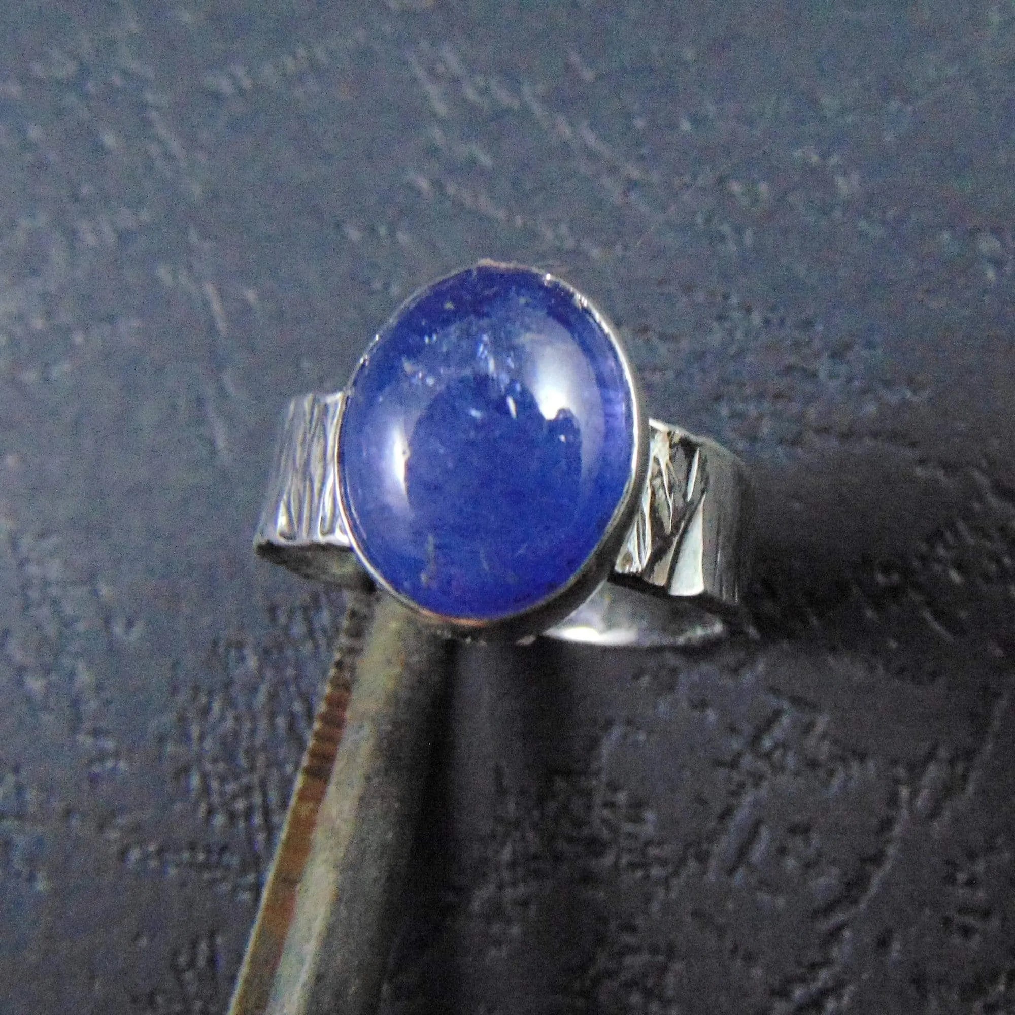 Pierścionek Srebrny z Niezwykłym Tanzanitem - EPIR Art Jewellery&Gemstone
