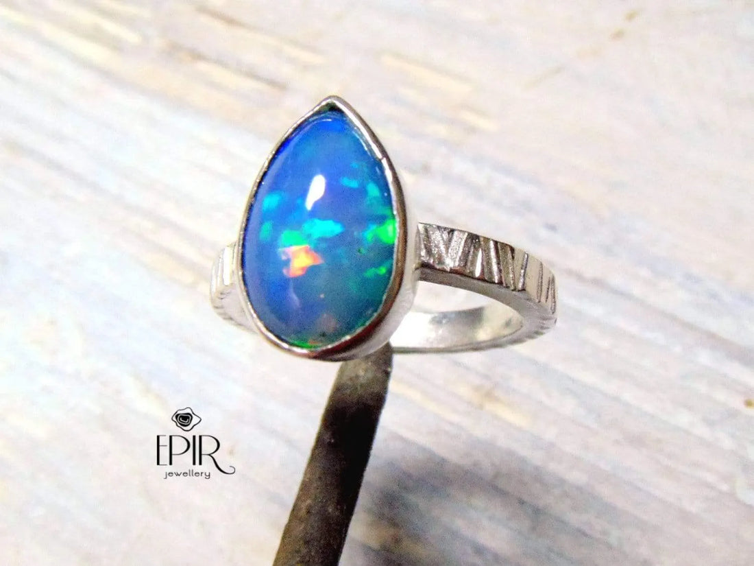 Pierścionek z Opalem Etiopskim, Niebieski Opal, typu Solid - EPIR Art Jewellery&Gemstone