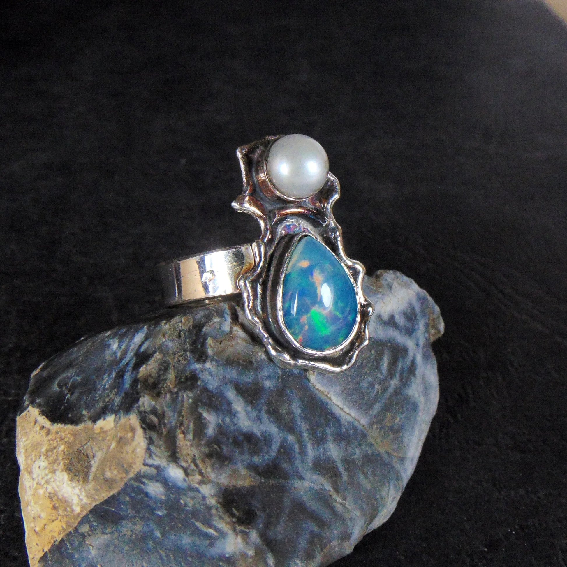 Pierścionek z perłą i opalem - EPIR Art Jewellery&Gemstone