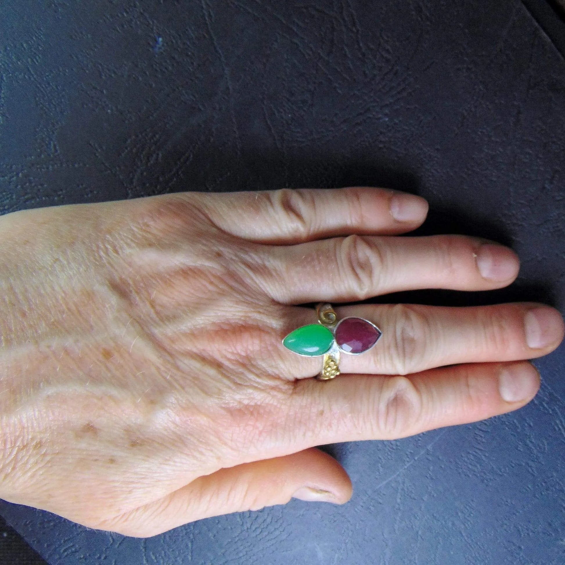 Pierścionek z rubinem i chryzoprazem - EPIR Art Jewellery&Gemstone