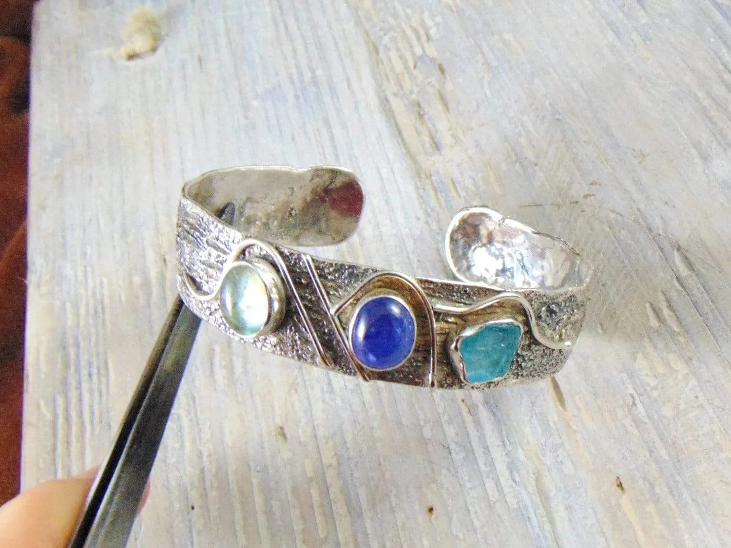 Srebrna bransoletka z tanzanitem - EPIR Art Jewellery&Gemstone