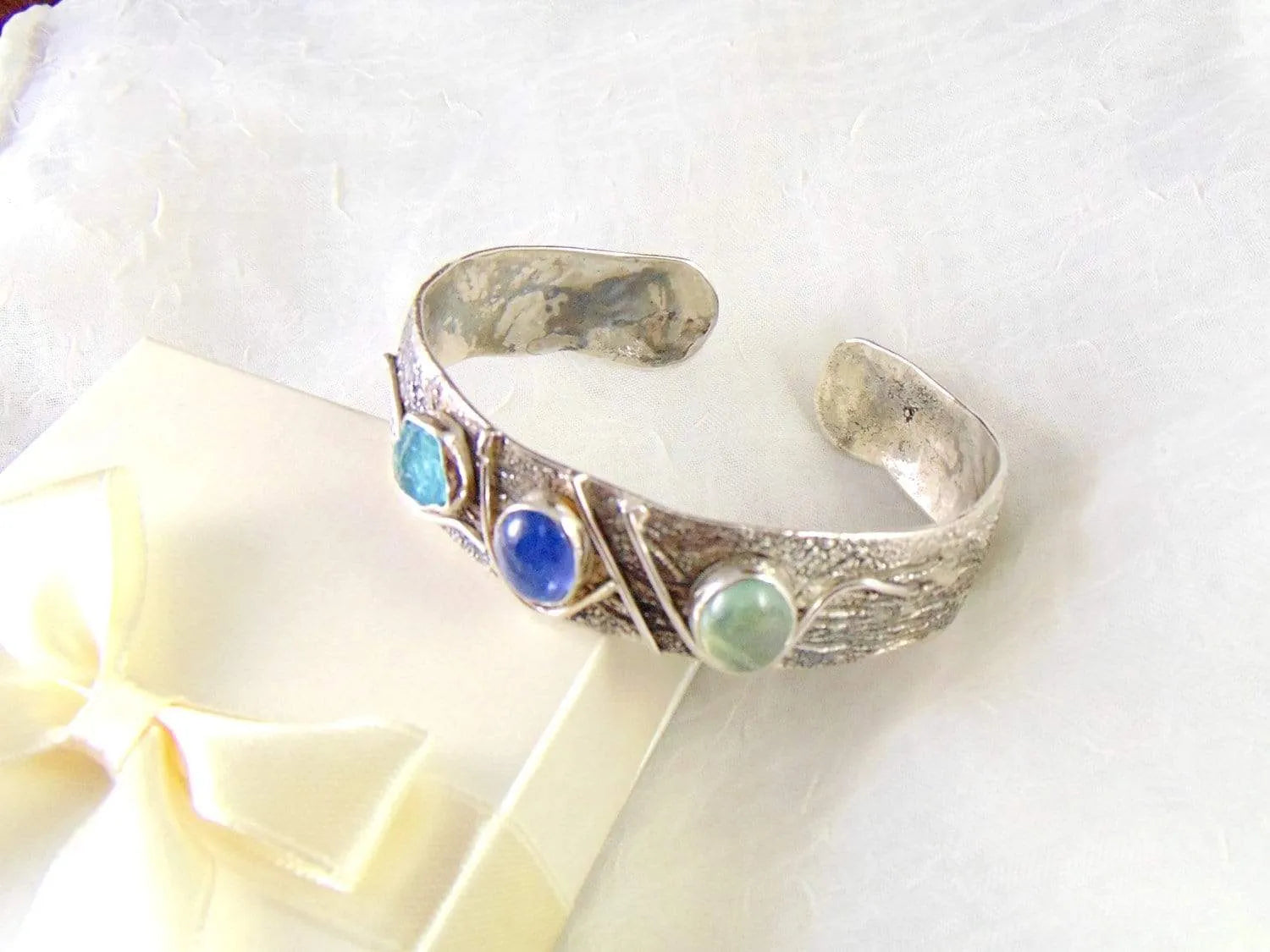 Srebrna bransoletka z tanzanitem - EPIR Art Jewellery&Gemstone